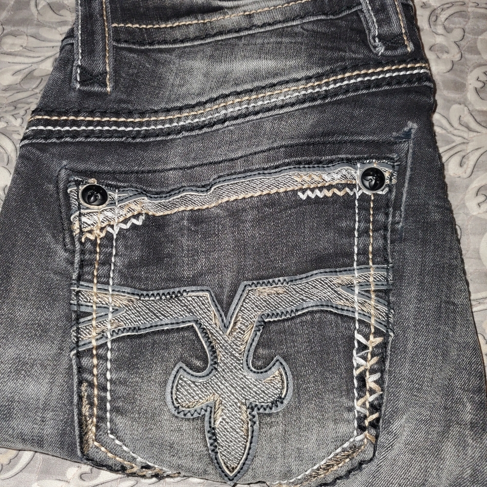 ROCK REVIVAL JEAN